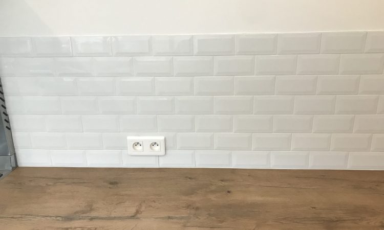 crédence en carreaux métro - orange - renovell création